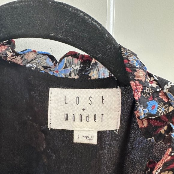 Lost + Wander floral dress, size S, barely worn - Picture 3 of 5